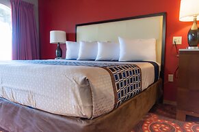 Spencer Inn and Suites