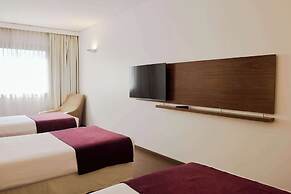 Dazzler by Wyndham Buenos Aires Maipu