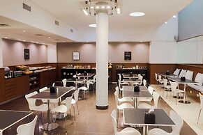 Dazzler by Wyndham Buenos Aires Maipu