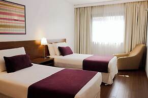 Dazzler by Wyndham Buenos Aires Maipu