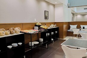 Dazzler by Wyndham Buenos Aires Maipu