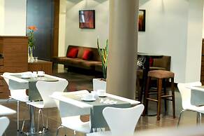 Dazzler by Wyndham Buenos Aires Maipu