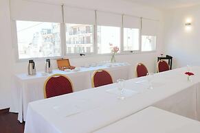 Dazzler by Wyndham Buenos Aires Maipu