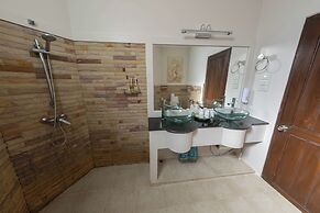 Sunset Hill Boutique Resort