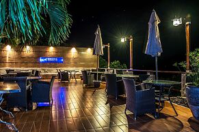 Sunset Hill Boutique Resort