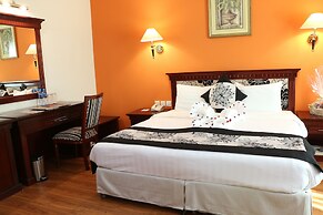 Pars International Hotel