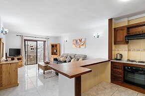 Paloma Beach Apartments