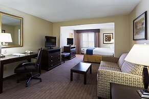Holiday Inn Express and Suites Moultrie, an IHG Hotel