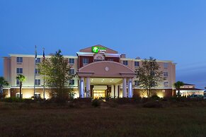 Holiday Inn Express and Suites Moultrie by IHG