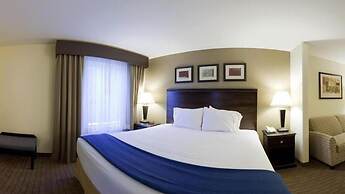 Holiday Inn Express and Suites Moultrie by IHG