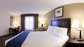 Holiday Inn Express and Suites Moultrie by IHG