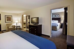 Holiday Inn Express and Suites Moultrie by IHG