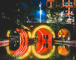 Hyatt Centric The Woodlands