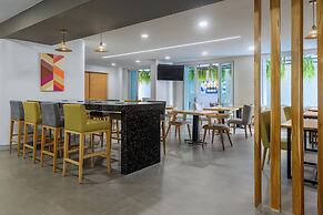 Holiday Inn Express San Jose Forum by IHG