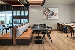 AC Hotel by Marriott Bratislava Old Town