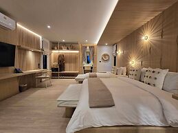 Cocohut Beach Resort