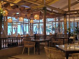 Cocohut Beach Resort