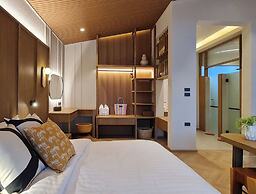 Cocohut Beach Resort