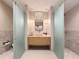 Cocohut Beach Resort