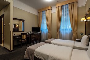 Hotel Grand Sal