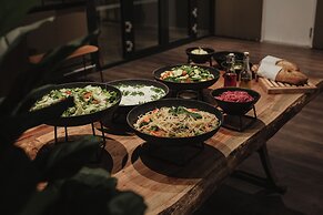 Home Hotel Mektagonen