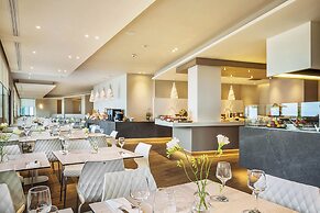 Ammon Zeus Luxury Beach Hotel