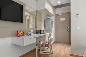 Ammon Zeus Luxury Beach Hotel