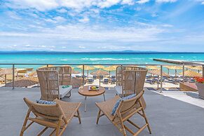 Ammon Zeus Luxury Beach Hotel