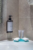 Ammon Zeus Luxury Beach Hotel