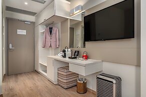 Ammon Zeus Luxury Beach Hotel