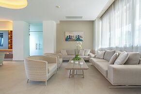 Ammon Zeus Luxury Beach Hotel