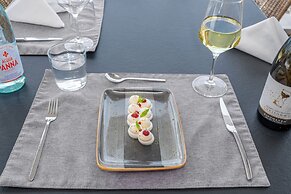 Ammon Zeus Luxury Beach Hotel