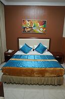 Crystal Plaza Hotel