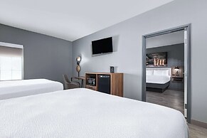 La Quinta Inn & Suites by Wyndham Decatur