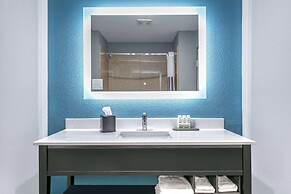 La Quinta Inn & Suites by Wyndham Decatur