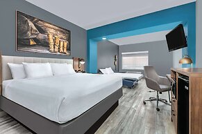 La Quinta Inn & Suites by Wyndham Decatur