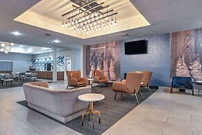 La Quinta Inn & Suites by Wyndham Decatur