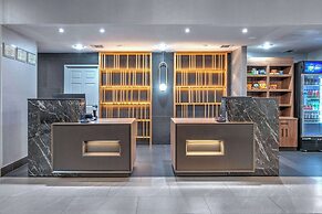 La Quinta Inn & Suites by Wyndham Decatur