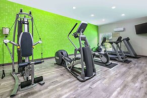 La Quinta Inn & Suites by Wyndham Decatur