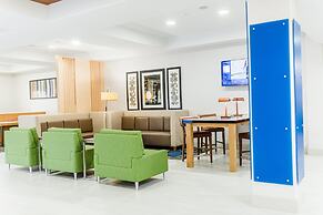 Holiday Inn Express Andalusia by IHG