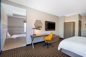 Holiday Inn Express Hotel & Suites Pittsburg by IHG
