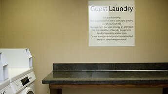 Holiday Inn Express Hotel & Suites Pittsburg by IHG