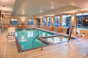 Holiday Inn Express Hotel & Suites Pittsburg by IHG