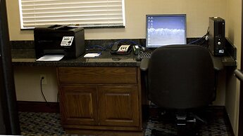 Holiday Inn Express Hotel & Suites Pittsburg by IHG