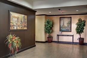 Holiday Inn Express & Suites Paris, Texas by IHG