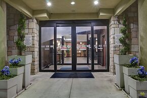 Holiday Inn Express & Suites Paris, Texas by IHG