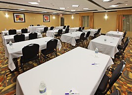 Holiday Inn Express & Suites Paris, Texas by IHG