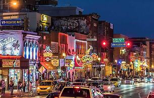 Hotel Indigo Nashville - The Countrypolitan by IHG