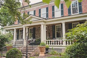 Ironclad Inn & Bourbon Room