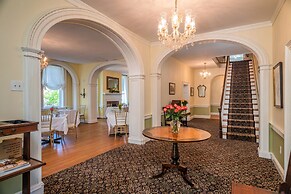 Ironclad Inn & Bourbon Room